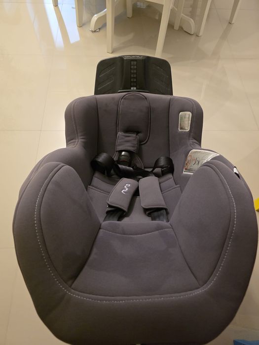 Scaun rotativ  360 grade pt mașină cu isofix-Nuna