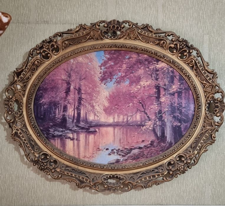 Декоративная  картина в раме.