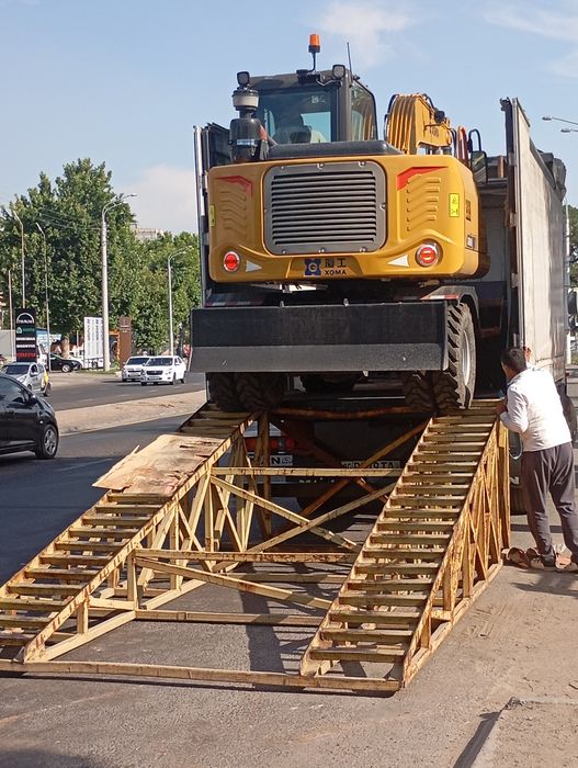 колёсныйЭКСКАВАТОР 85талик