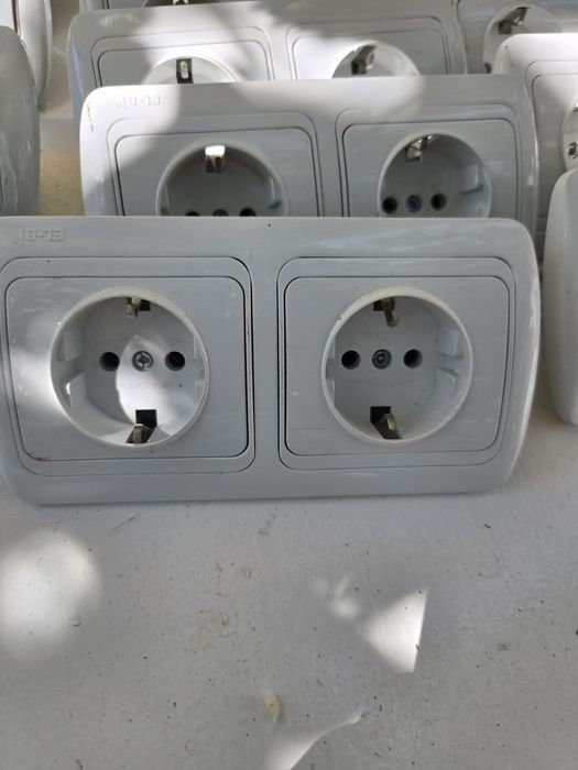 Контакти, ключове, кабелна телевизия