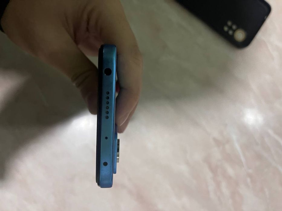 Redmi note12pro Karobkasi bor