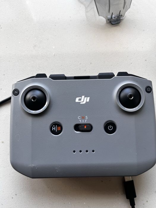 Продам дрон Дрон DJI Mini 4 Pro RC-N2 белый