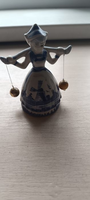 Продам статуэтки фарфор