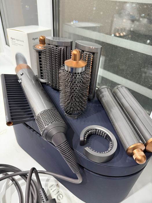 Срочно продам Dyson стайлер