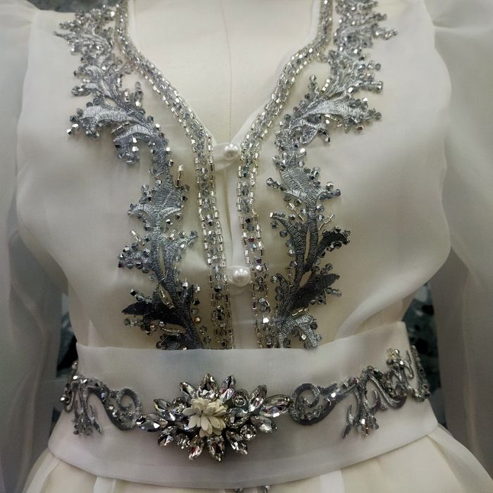 Продам на Кыз узату  накидку