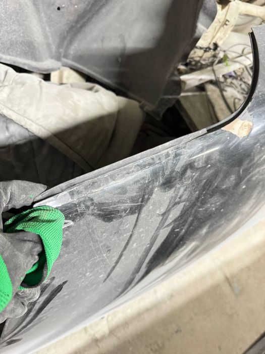 Капот чайзер 100