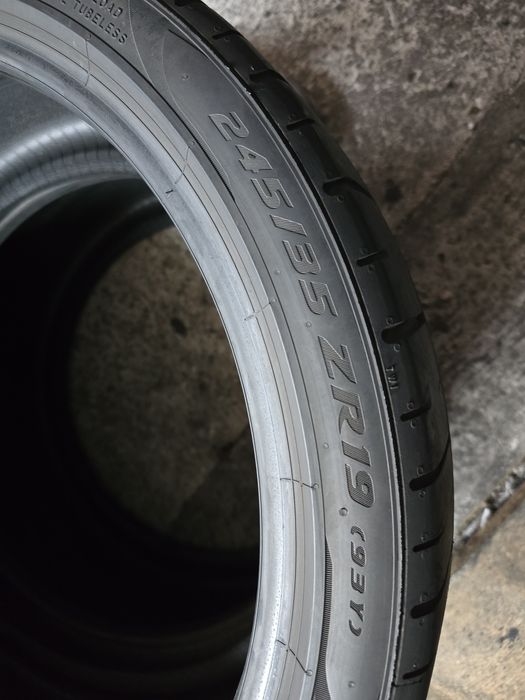 Pirelli 245/35 R19 93Y vară