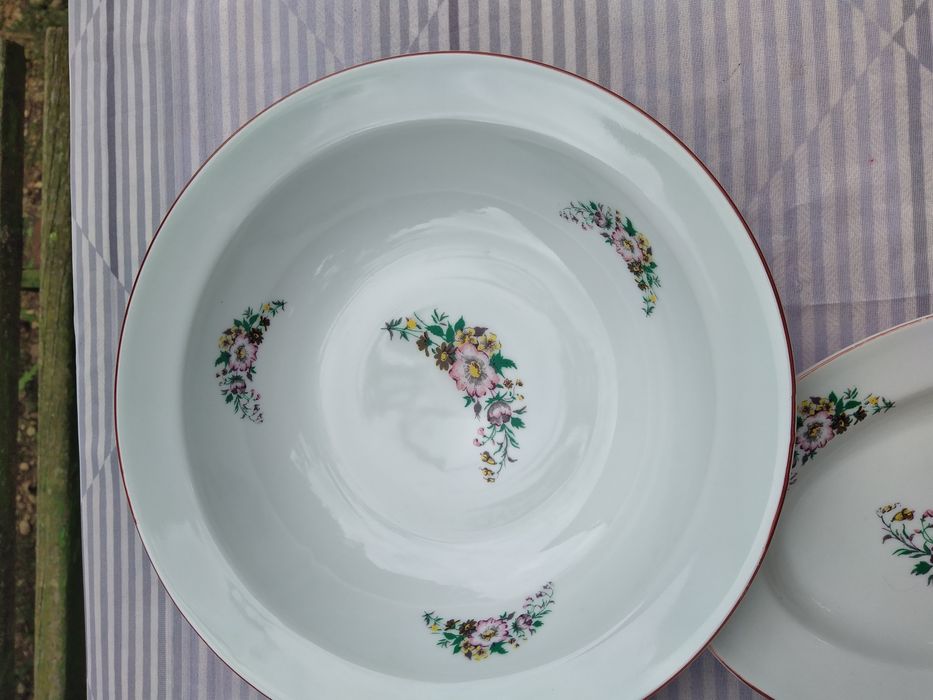 Стар български порцеланов сервиз