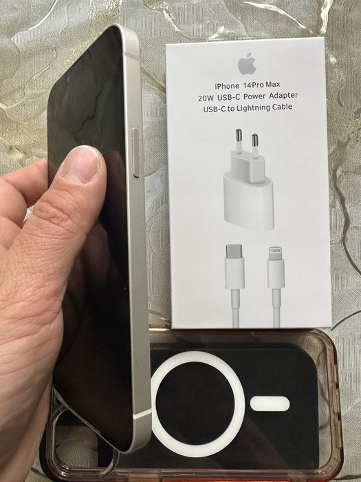 De vanzare iPhone 14 Plus ca nou