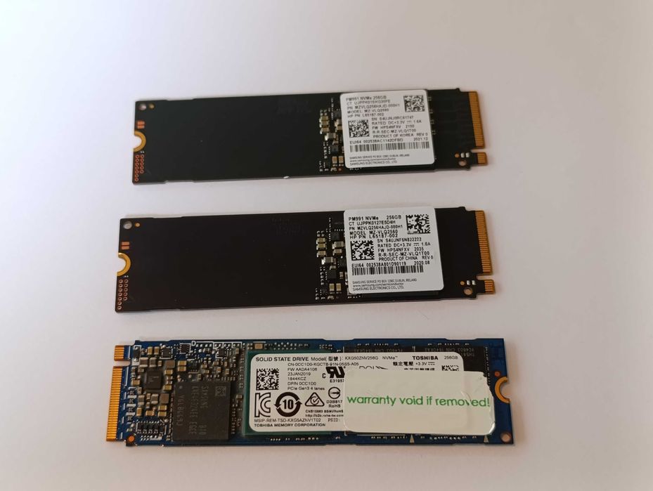 SSD  Samsung PM991 MZ-VLQ2560  PM991 NVMe 256GB  ССД