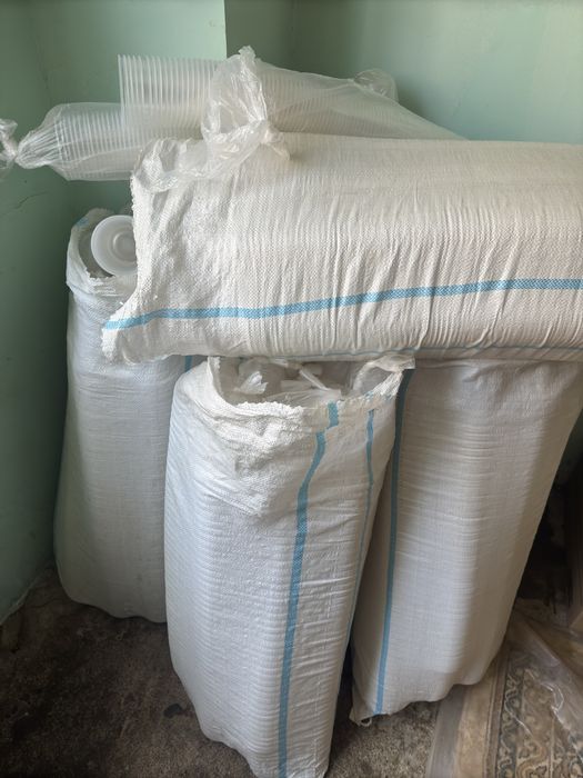 Stakan стакан однарозивий 0’7 гр срочна тезда сотилади