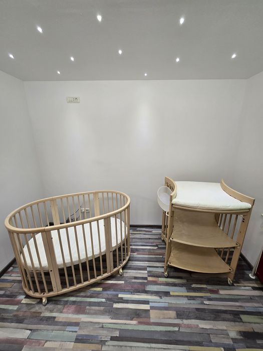 Pat Stokke Sleepi 0-10 ani + Masa de infasat