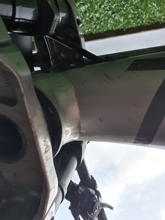 Продавам колело commencal furious