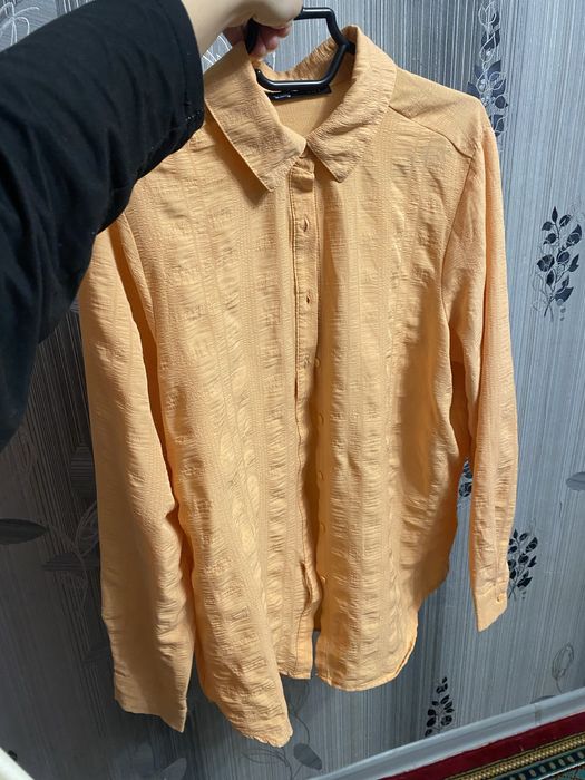 Женская рубажка, одевала 1 раз