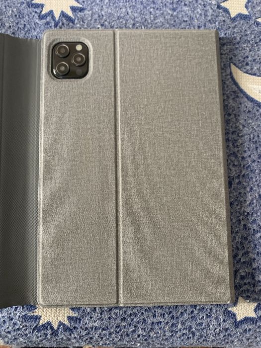 Продам планшет в идиальном состаяние