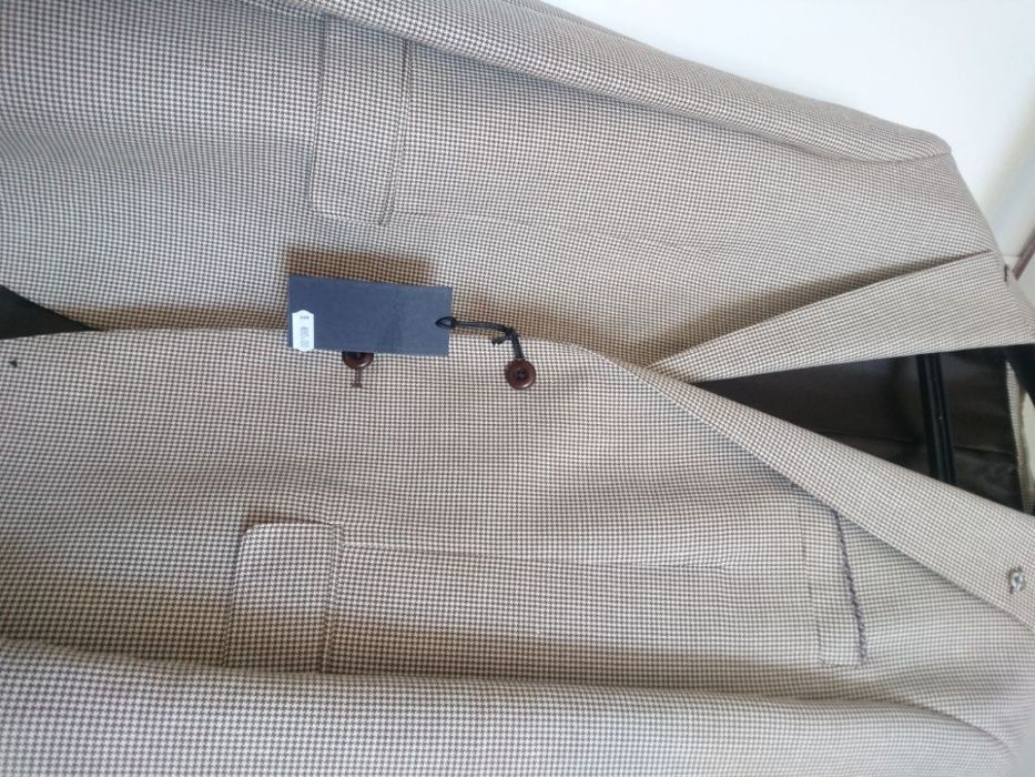 Sacouri si costume de marime 54-58
