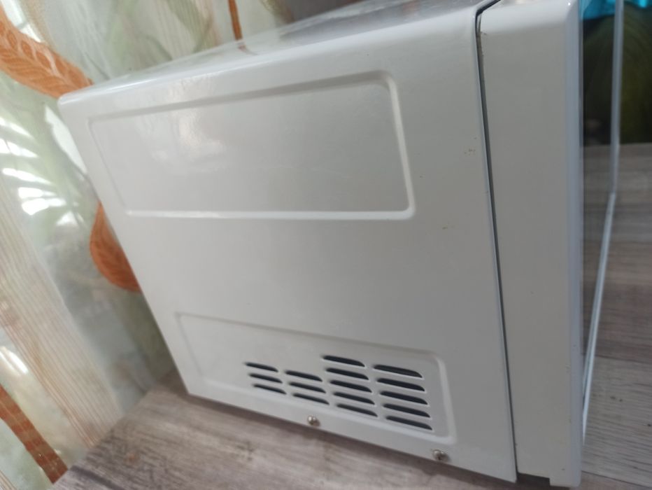 Микроволновка LG
