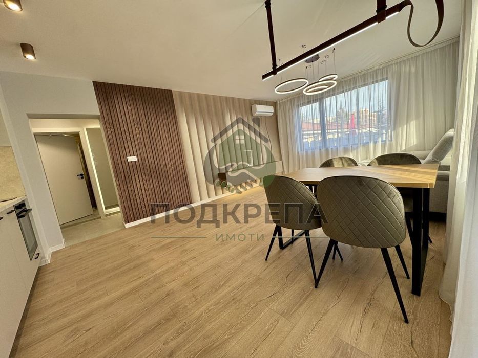 Продава се Двустаен апартамент в Пловдив, Остромила - 81 кв.м за 882 €/кв.м - Снимка #3