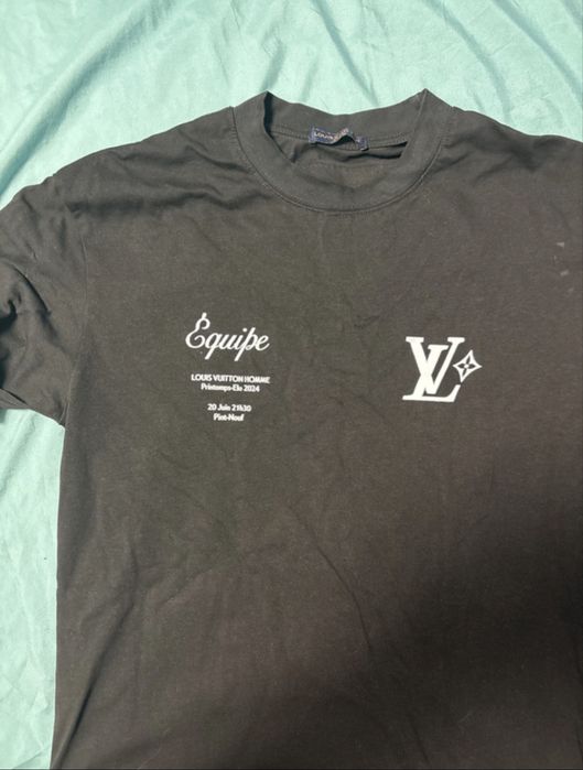 Vand Tricou LV nou