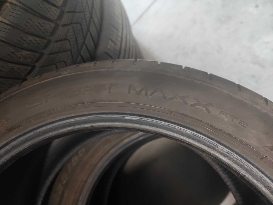 2бр.летни гуми 245/40/17 Dunlop