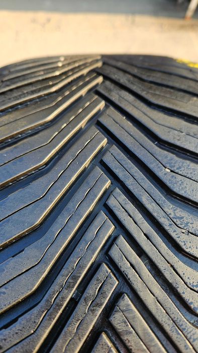 245/40 R19 • All Season • Michelin Cross Climate 2 98Y | 4 buc | Pret/buc