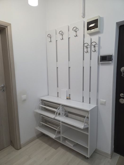 Mobilier hol (Cuier + Pantofar) - Alb, stare excelentă