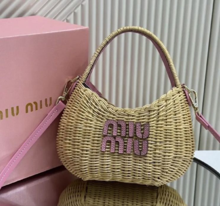 Продам сумочку женскую