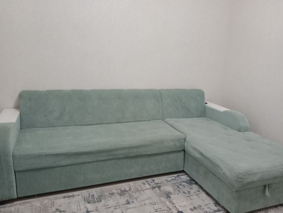 Продам Диван срочно