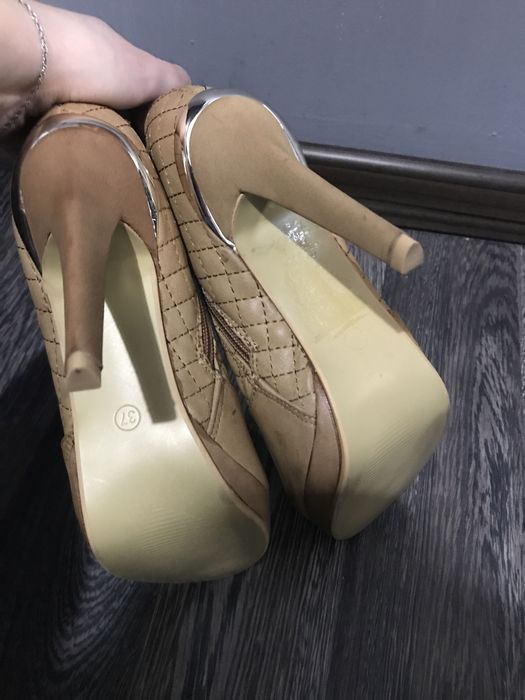 Дамски боти