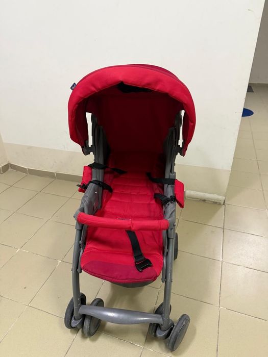 Продается коляска chicco