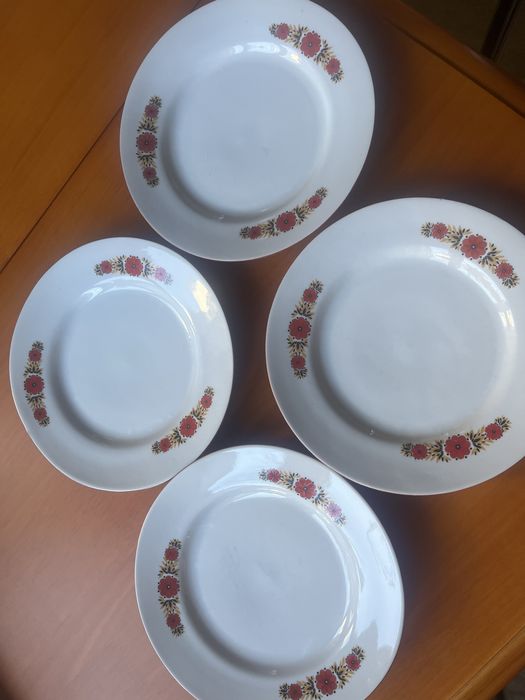 Чинии за хранене по 4бр комплект