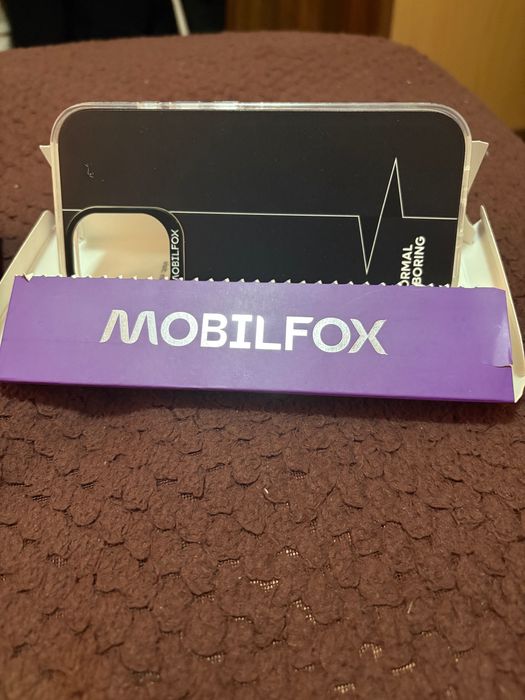 Калъфи за iPhone 16