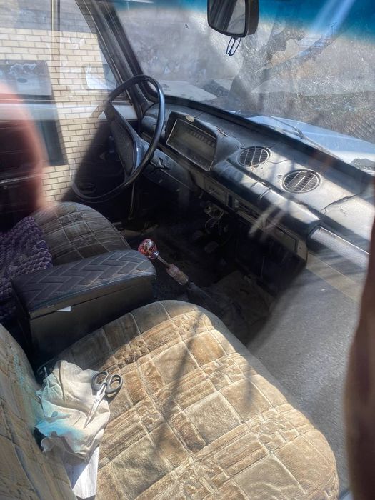 Vaz 21011  zapchastka