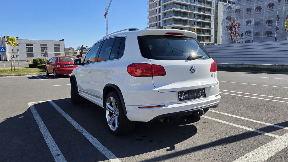 VW Tiguan R-line 2012 4Motion 2.0 Diesel