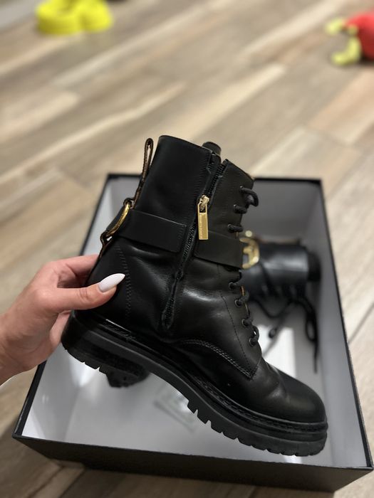 Кубинки Elisabetta Franchi 37 номер, черни, кожа.