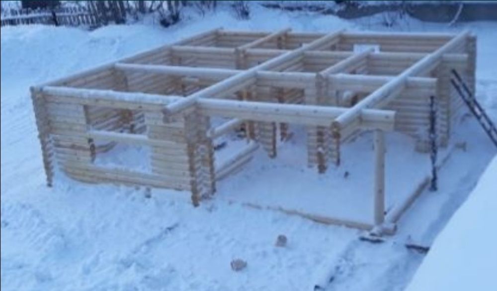 Оцилиндрованные срубы