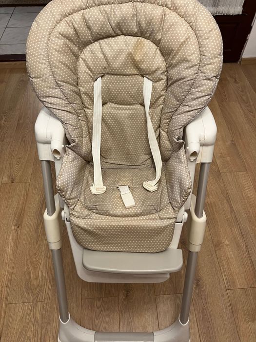 Scaun de masa pentru bebe Joie