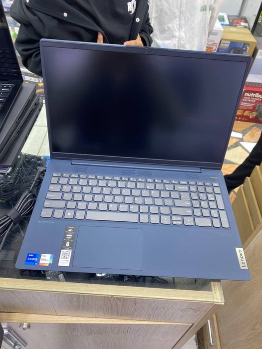 Noutbuk va barcha narsalar bizda arzon