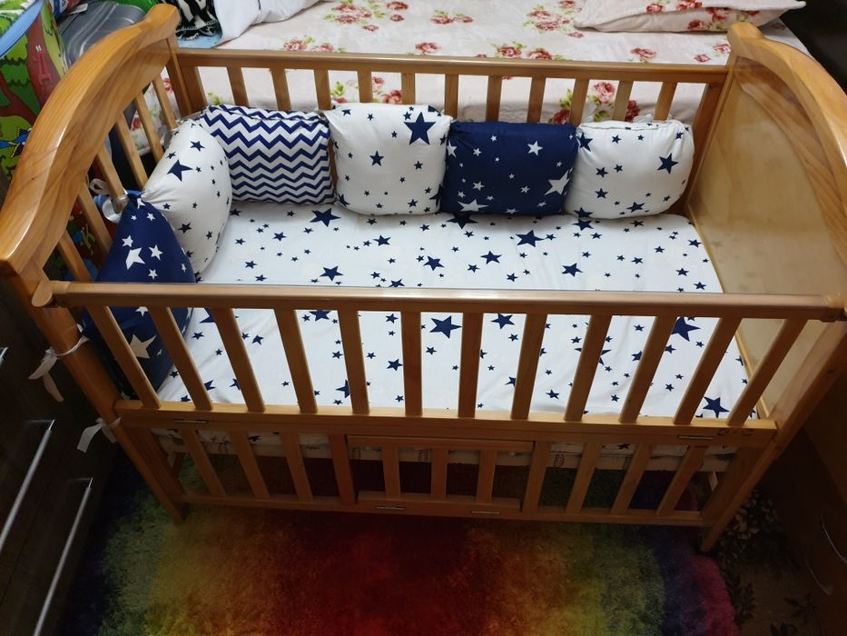 Продам манеж в идеальном состоянии