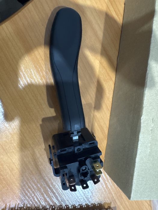 Переключатель поворотов