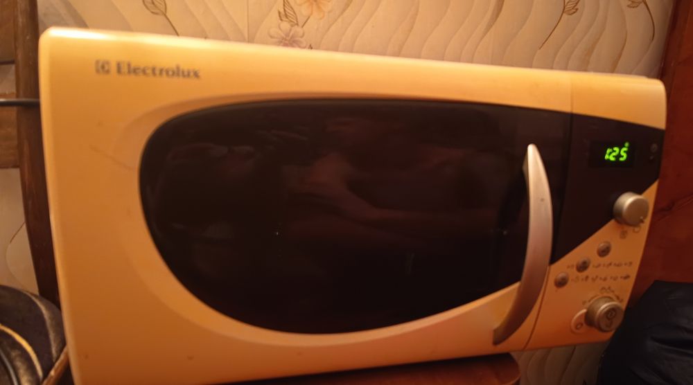 Продам микроволновку