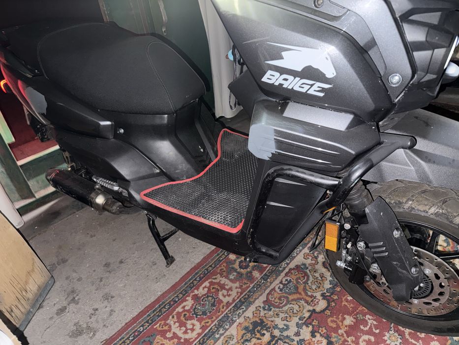 Продам скутер танк 149кубов