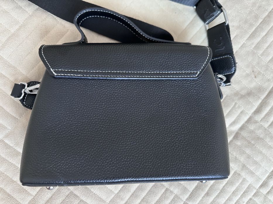 Женская кожаная сумка