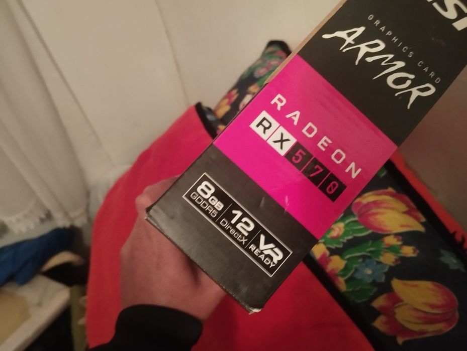 Video karta sotiladi