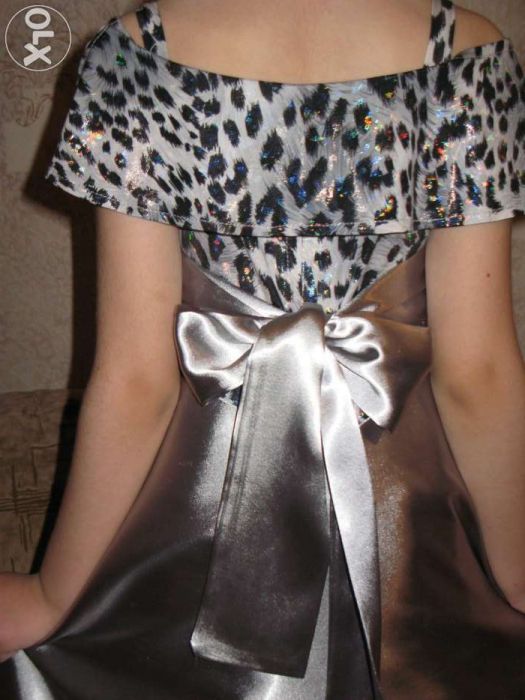 Нарядное платье