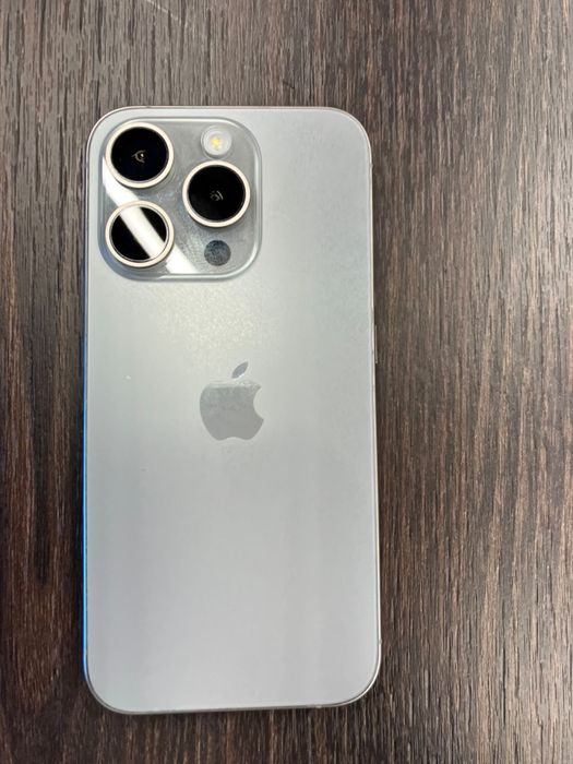 Iphone 15pro/256Gb батарея 86%