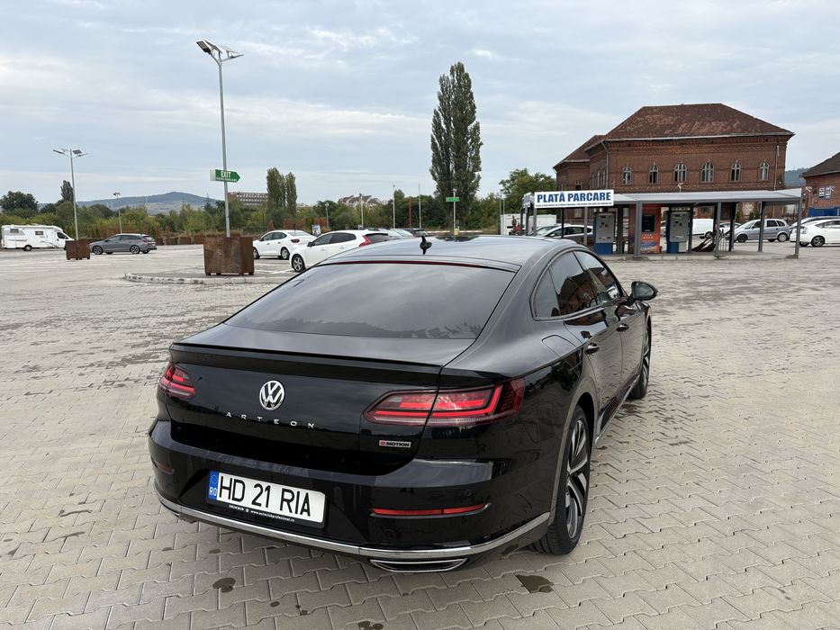 VW Arteon 2.0 TSI 4 Motion R line