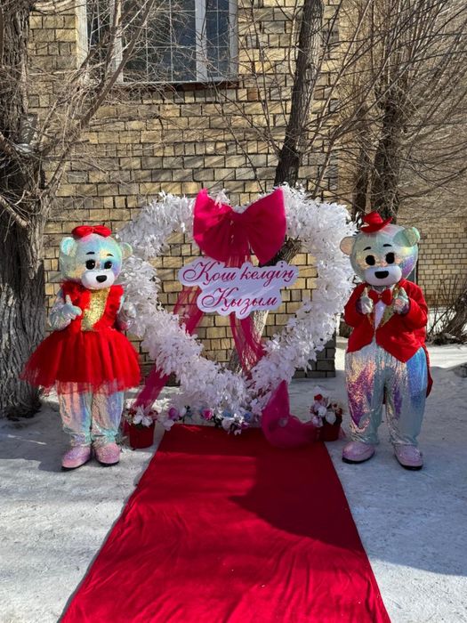 Прдам мишки и сердце для  поздравления