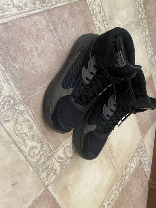 Зимние кроссовки для мужчин