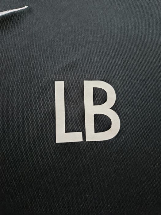 Оригинални тениски на NIKE